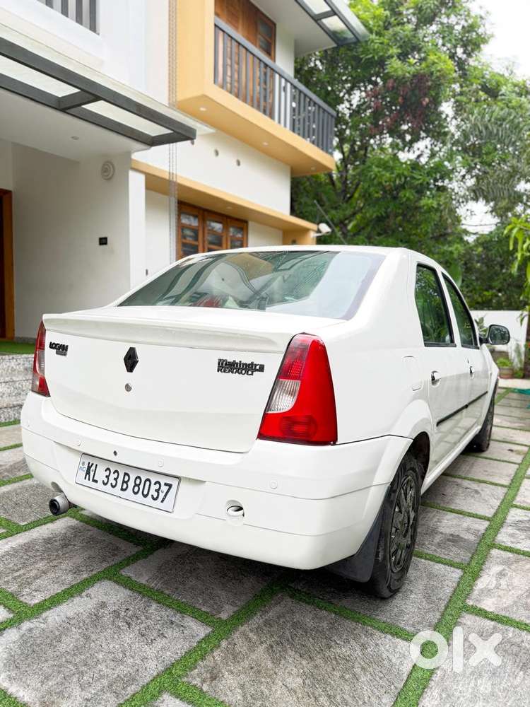 Mahindra Renault Logan, 2011, Diesel