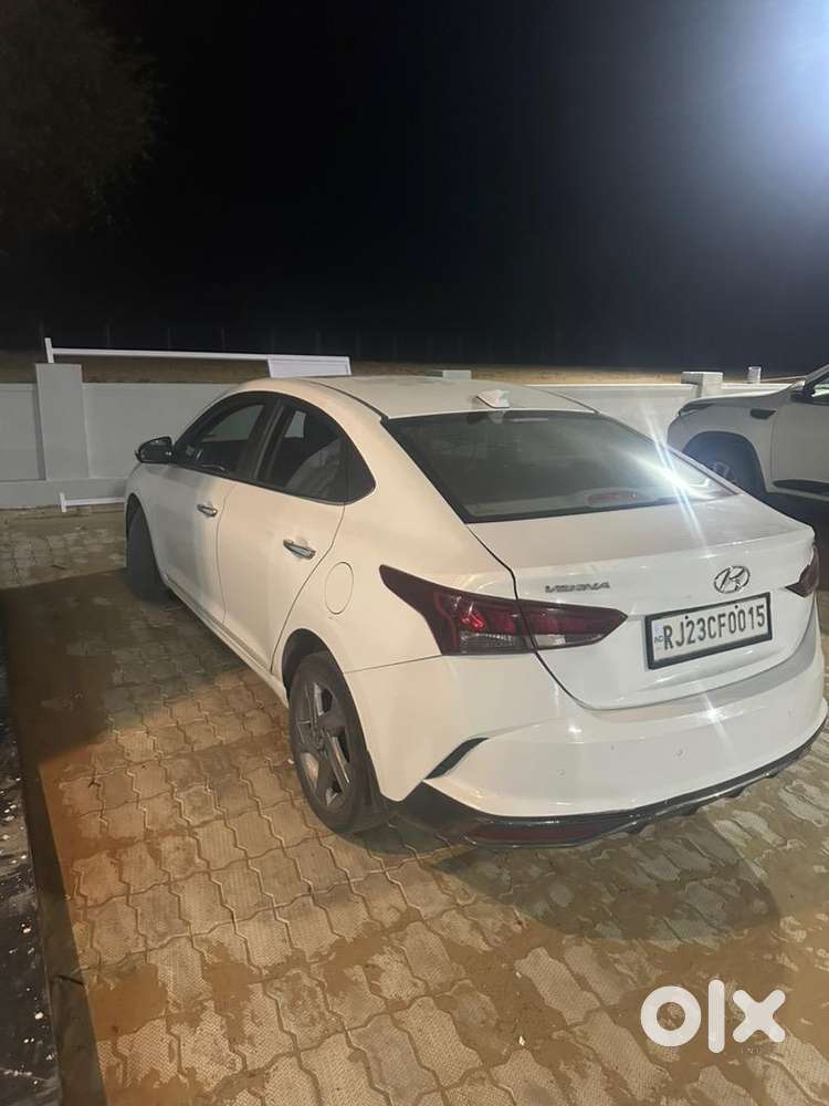 Hyundai Verna 2023 Diesel Well Maintained