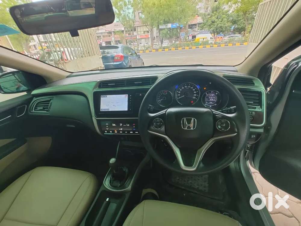 Honda City V Petrol 2022