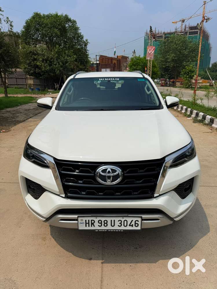 Toyota Fortuner 4x2 Mt 2.7 Petrol, 2025, Petrol