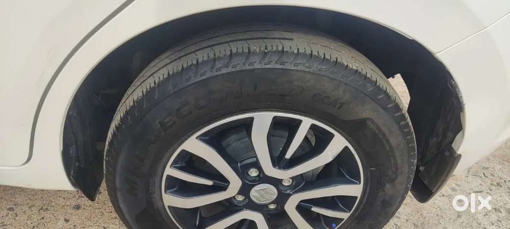 Maruti Suzuki Swift, 2025, Petrol