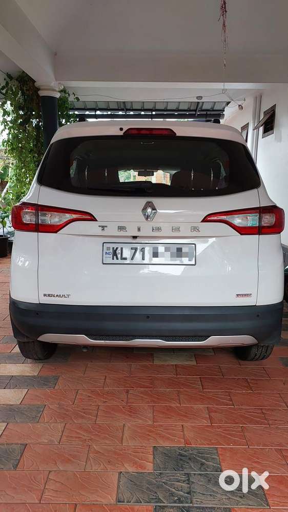 Renault Triber Rxz, 2020, Petrol