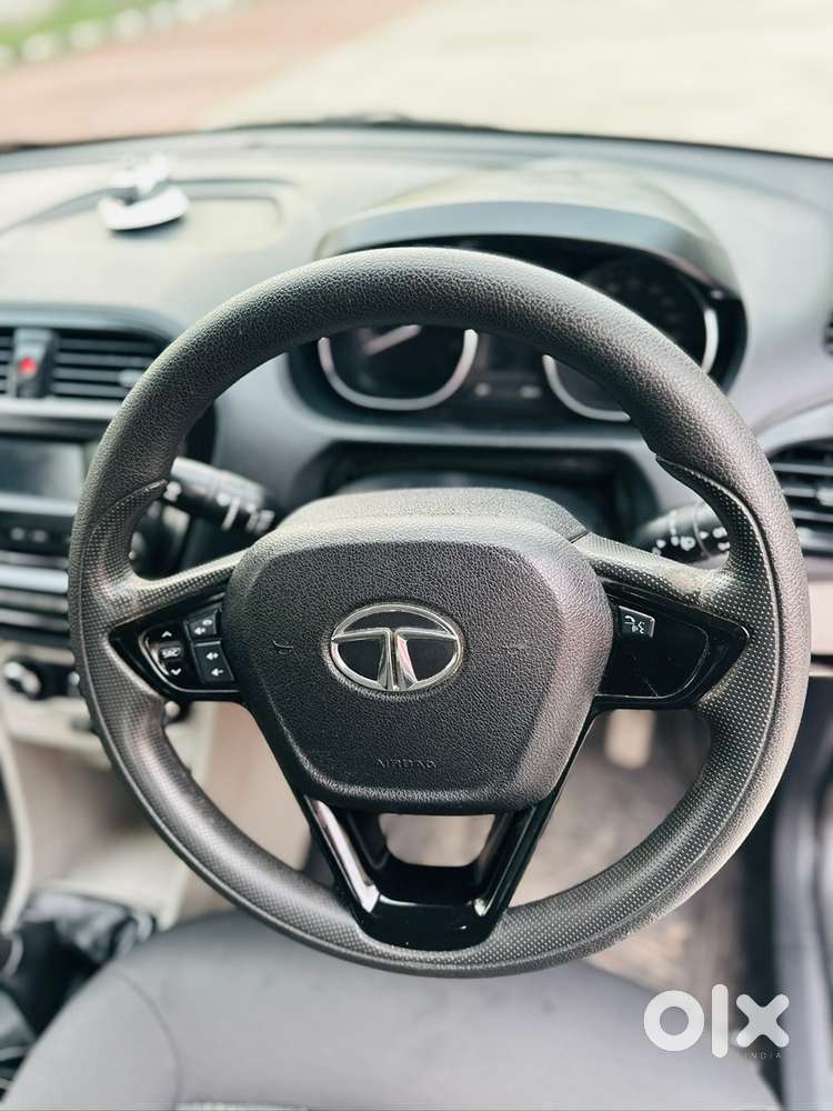 2019 Tata Tiago Petrol Manual