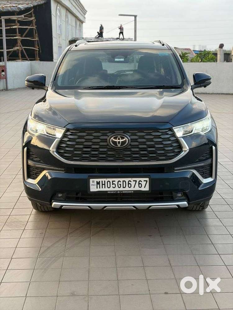 Toyota Innova Hycross 2.0 Zx (o) Hybrid 7 Str, 2026, Petrol