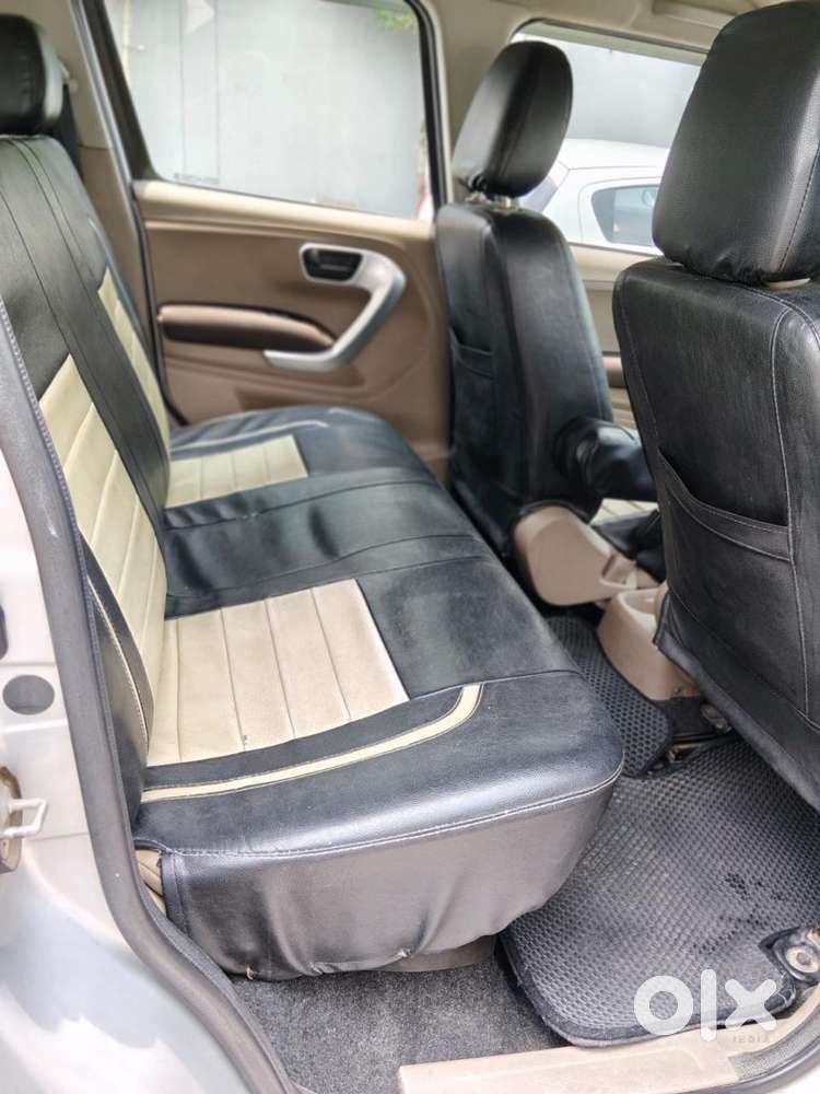 Mahindra Tuv 300 Mhawk100 T8, 2017, Diesel