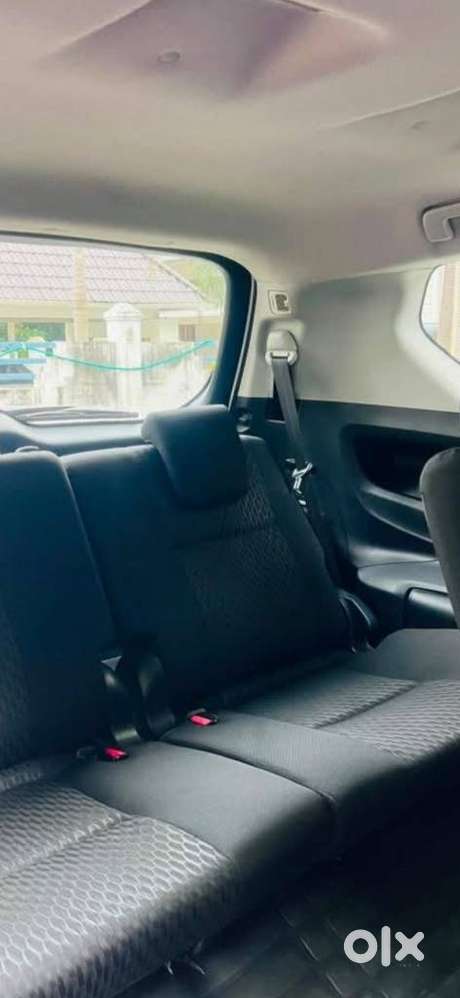 Toyota Innova Crysta 2.4 G Mt 7 Str, 2021, Diesel
