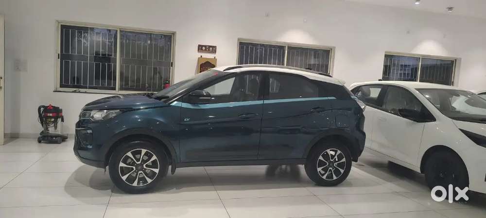 Tata Nexon Ev Xz Plus Lux 2021
