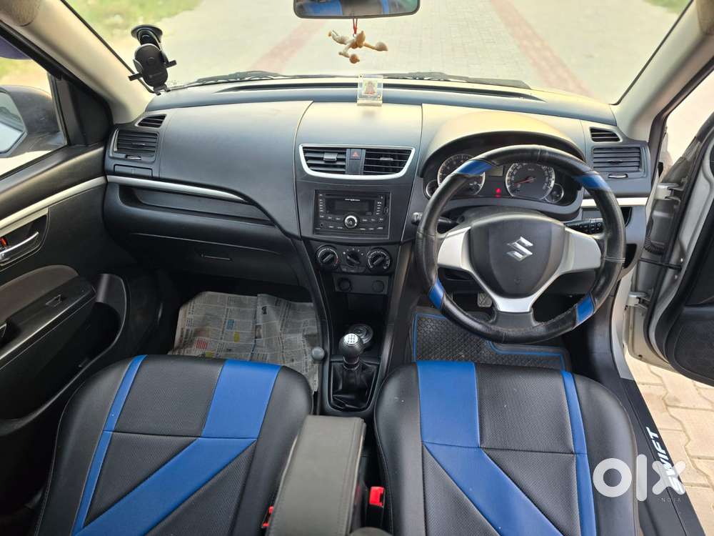 Maruti Suzuki Swift Vxi Windsong Limited Edition, 2013, Petrol