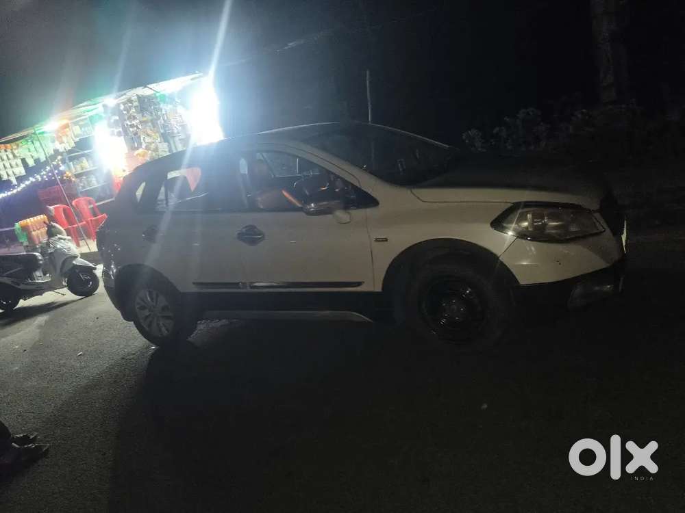 Maruti Suzuki S-cross 2017 Diesel 100016 Km Driven