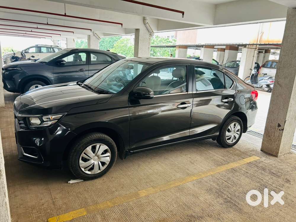 Honda Amaze Petrol 2023