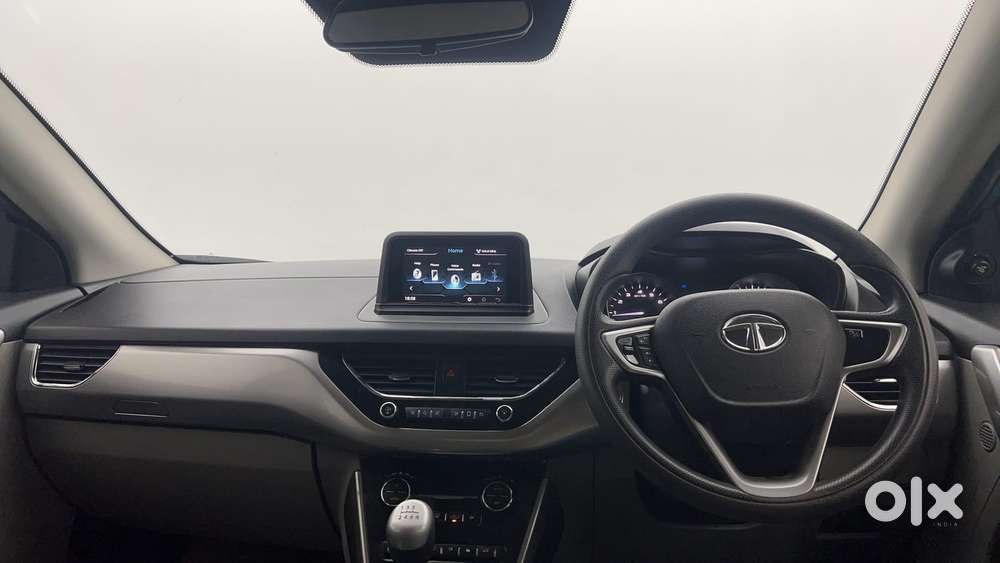 Tata Nexon 1.2 Revotron Xz Plus Dual Tone, 2018, Petrol