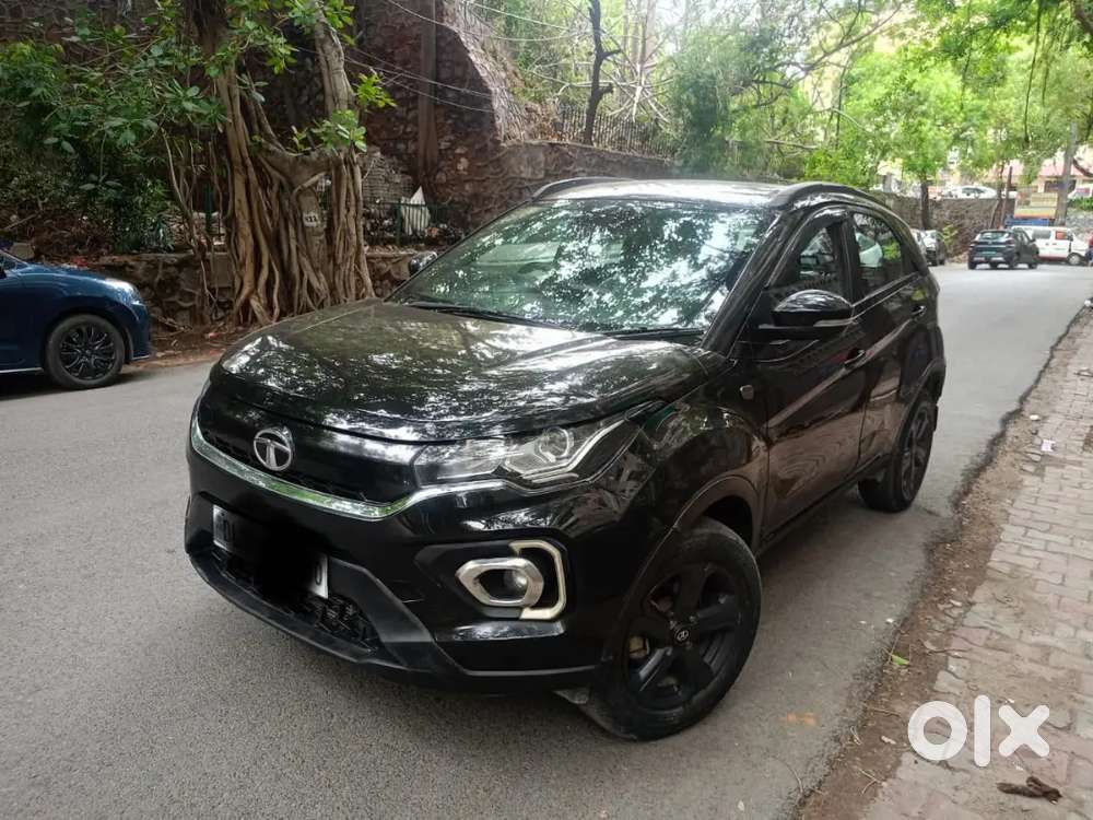 Tata Nexon D Dark Black