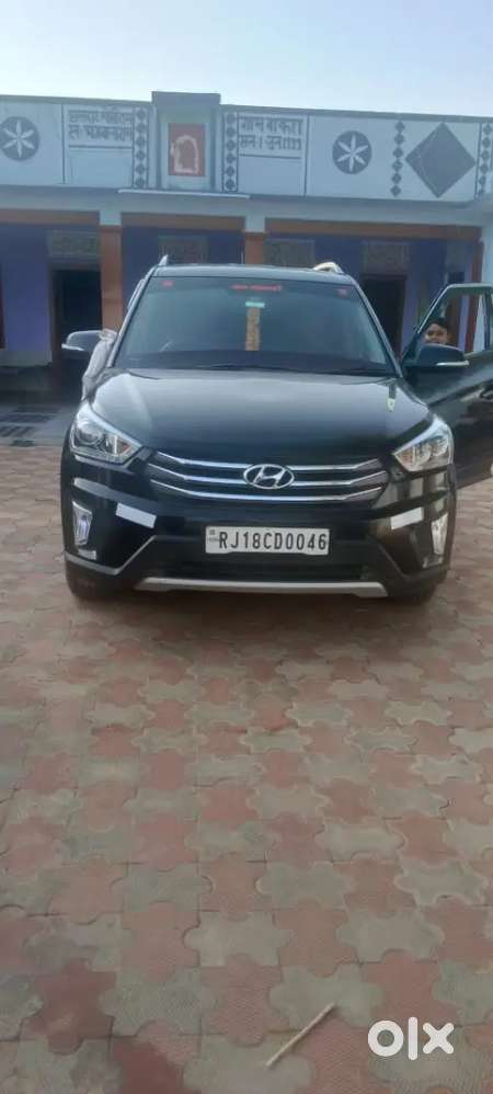 गाड़ी लेने वाले ही संपर्क करें