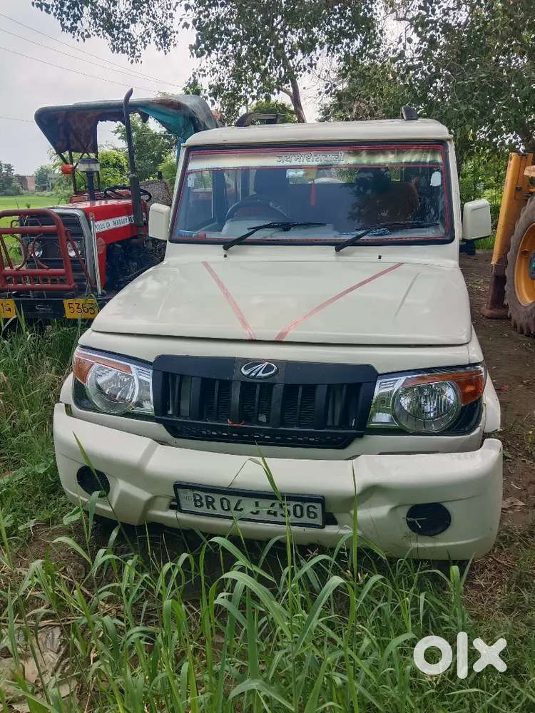 Mahindra Bolero Neo 2012