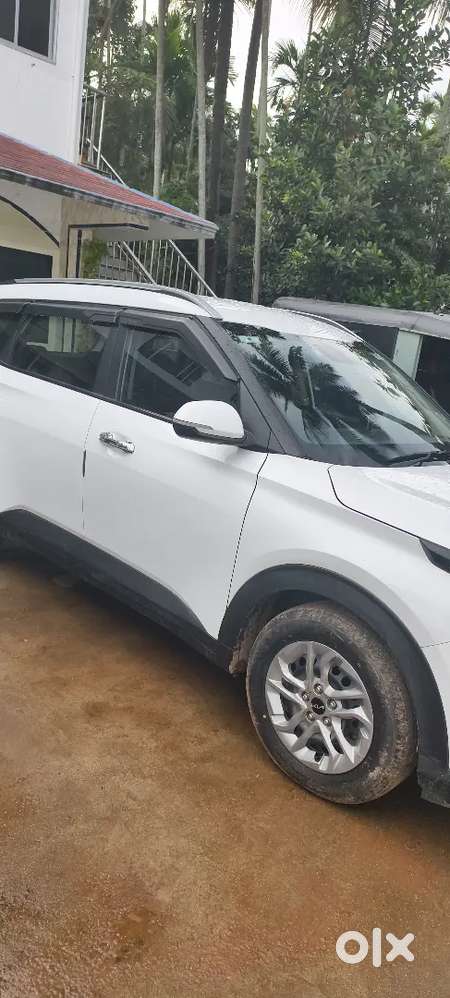 Kia Carens Diesel 2023