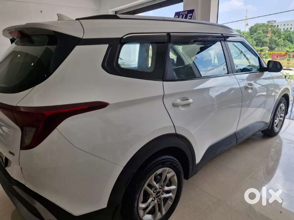 Kia Carens 1.5 Luxury Plus Diesel At 7 Str, 2023, Diesel