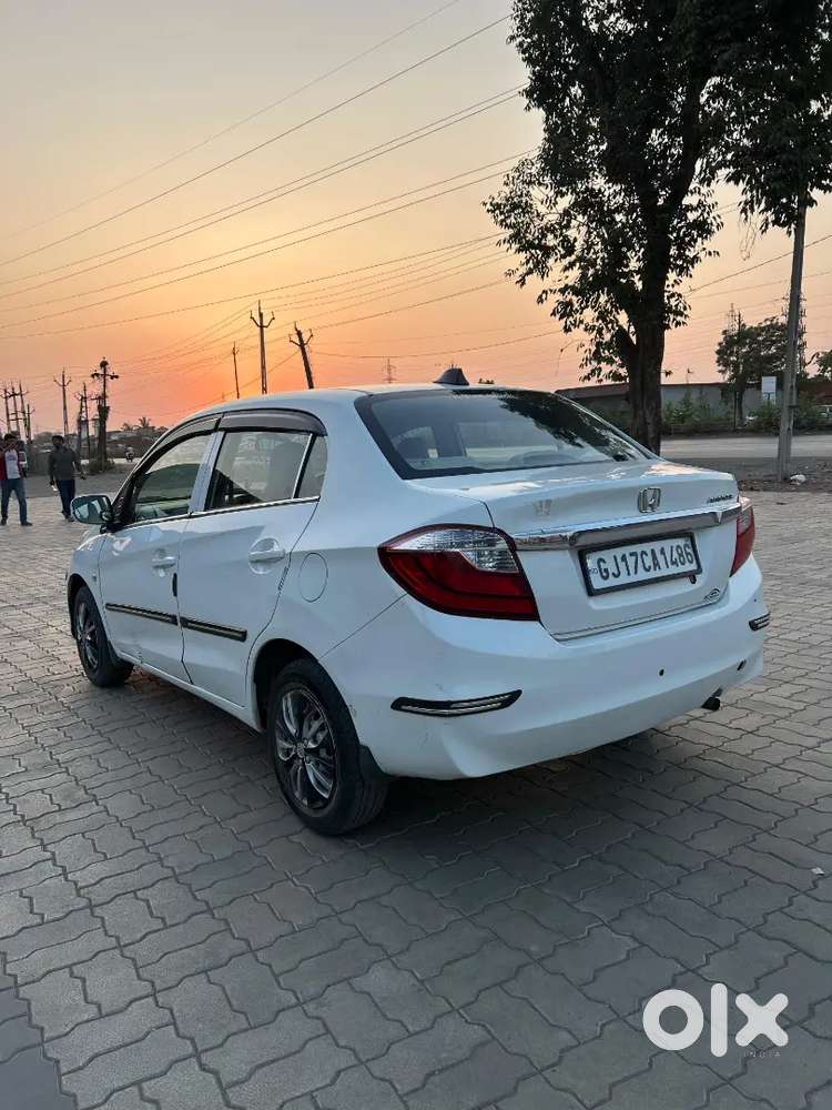 Honda Amaze 2017 Cng & Hybrids Well Maintained
