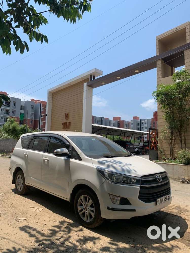 Toyota Innova Crysta 2016 Diesel Well Maintained