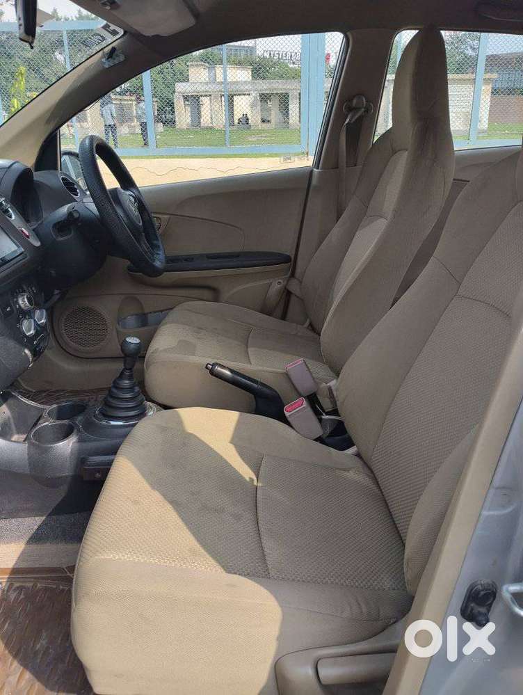 Honda Brio S Mt, 2013, Petrol