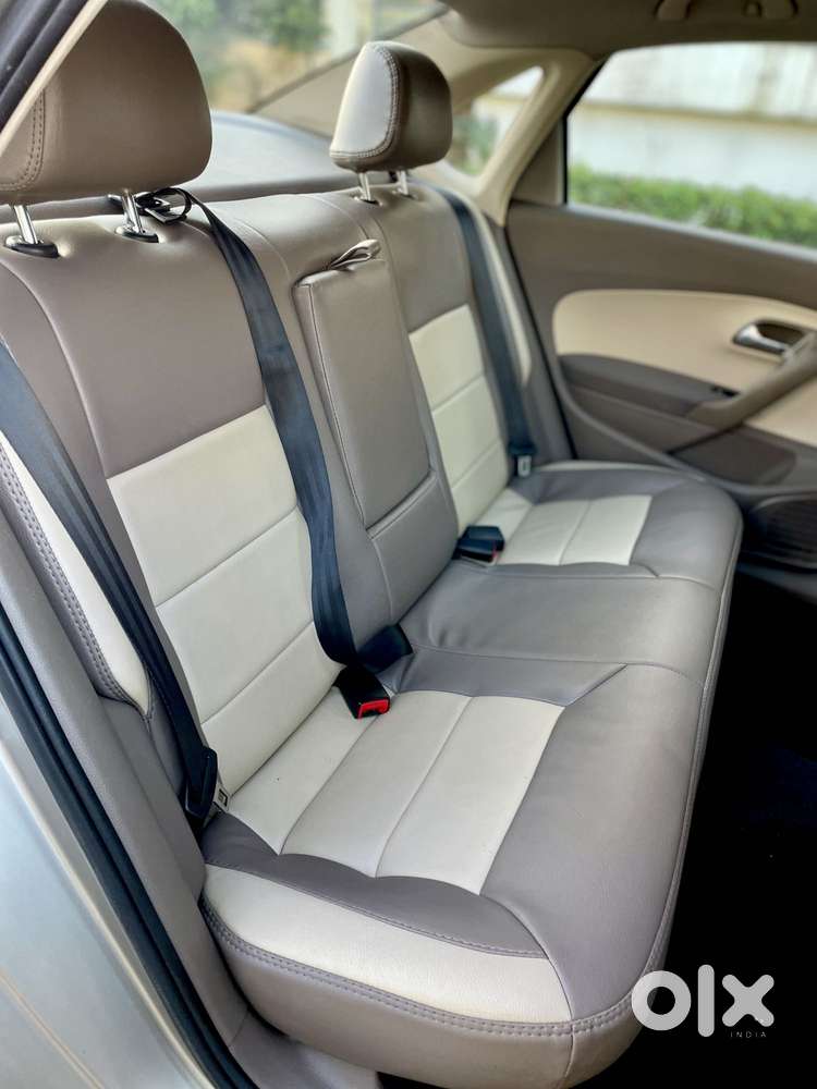 Skoda Rapid 1.5 Tdi Ambition Plus, 2015, Diesel