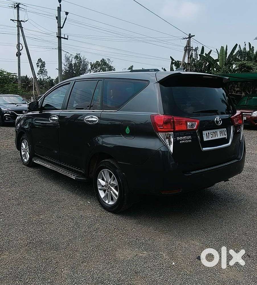 Toyota Innova Crysta 2.4 Vx Mt 8s, 2018, Diesel