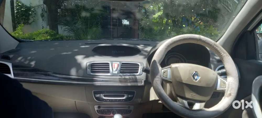 Renault Fluence 2012 Petrol 120000 Km Driven