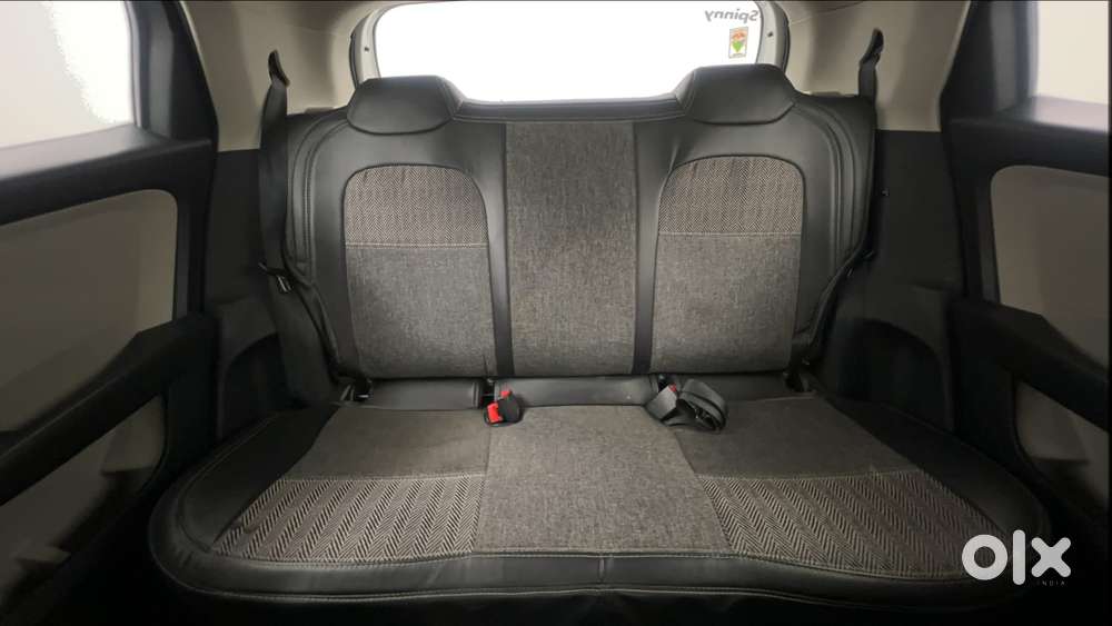 Tata Altroz 1.2 Xm Plus, 2021, Petrol