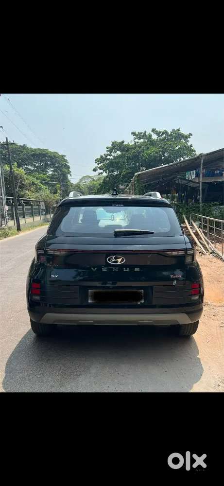 Hyundai Venue Automatic Turbo