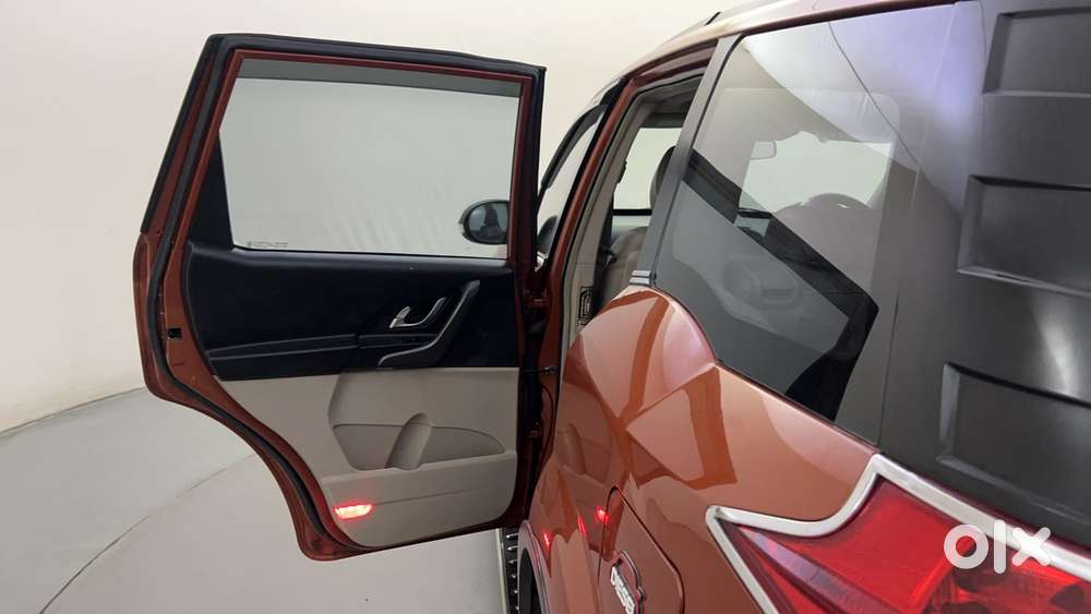 Mahindra Xuv500 2.2 W10, 2015, Diesel