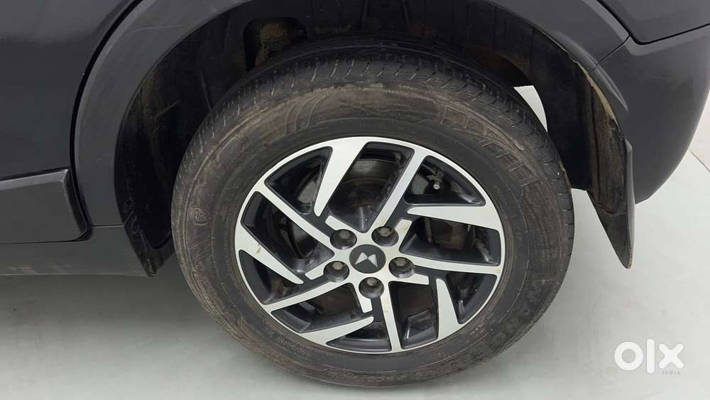 Mahindra Xuv300 W8 Option Diesel, 2022, Diesel
