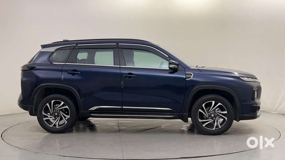 Maruti Suzuki Grand Vitara 1.5 Alpha Smart Hybrid Allgrip, 2025, Pet..