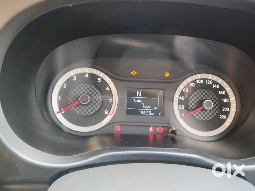 Hyundai Aura S Automatic, 2021, Cng & Hybrids