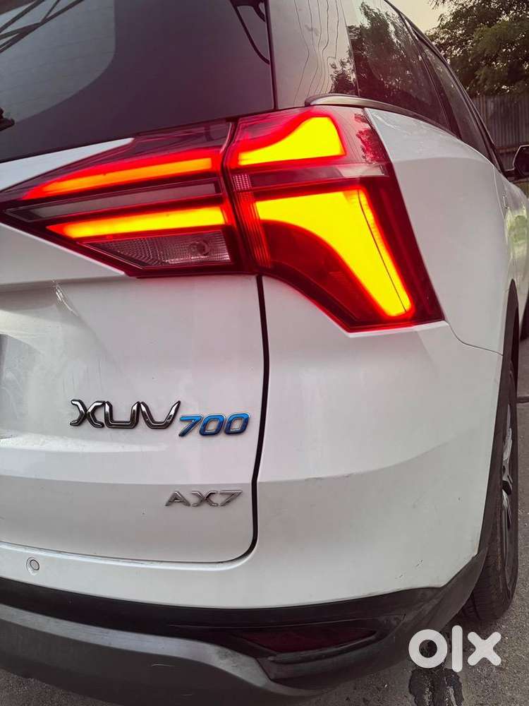 Mahindra Xuv700 2023 Diesel Well Maintained