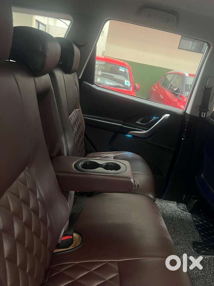 Mahindra Xuv500 2018