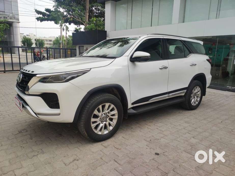 Toyota Fortuner 4x4 At 2.8 Diesel, 2024