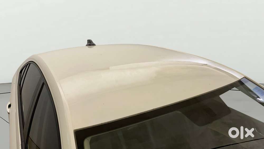 Skoda Slavia 1.0 Ambition Tsi, 2022, Petrol