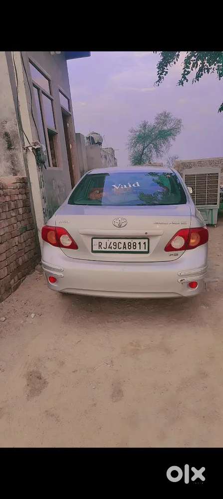 Toyota Corolla Altis 2010