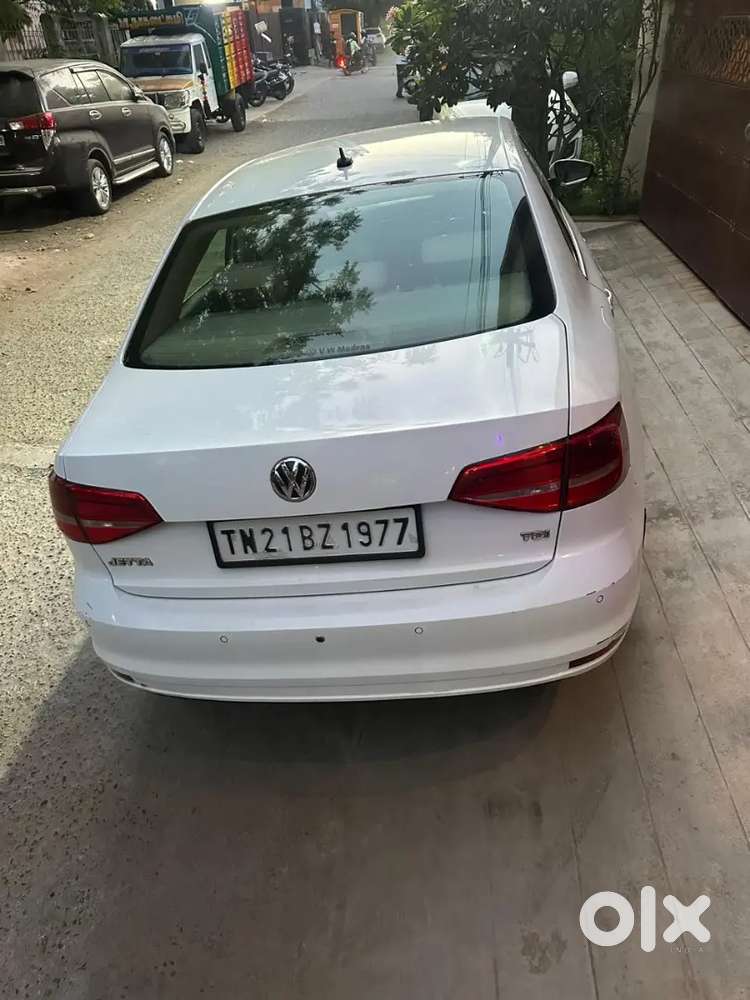 Volkswagen Jetta 2015 Diesel 141567 Km Driven