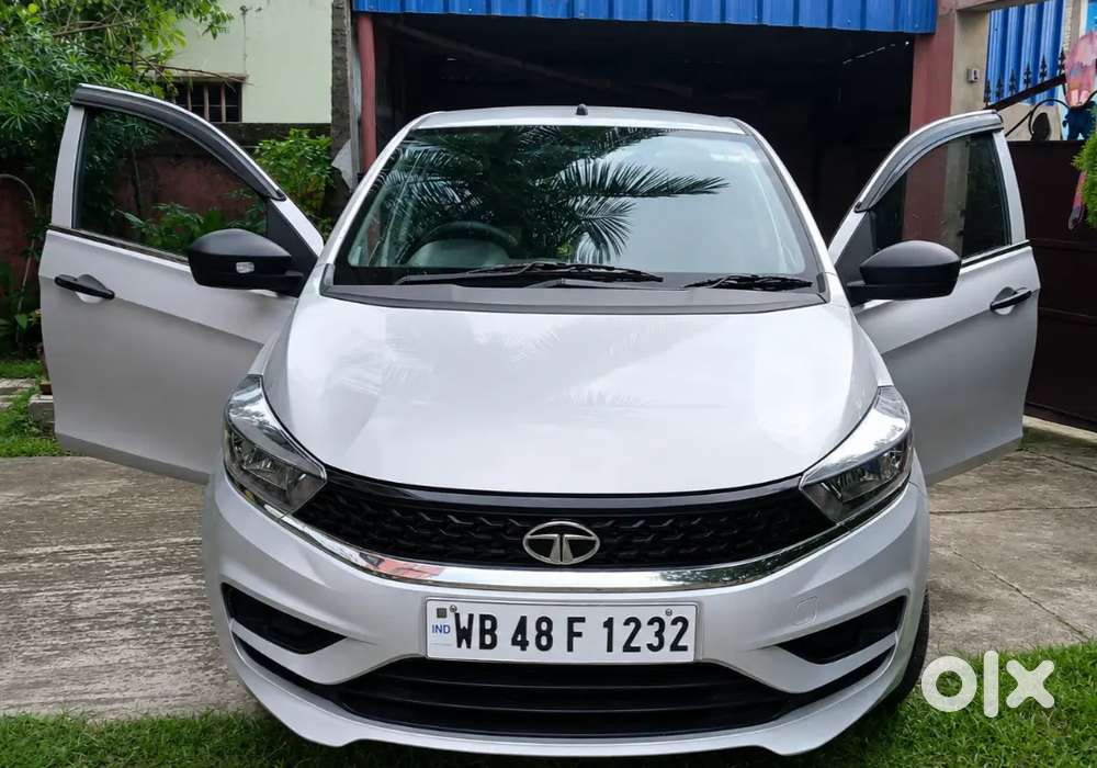Tata Tiago Xe Petrol – Excellent Condition  18,800 Km Driven
