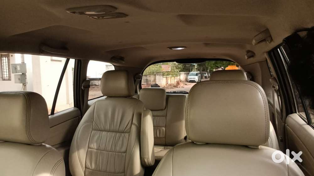 Toyota Innova 2.5 V 7 Str, 2011, Diesel