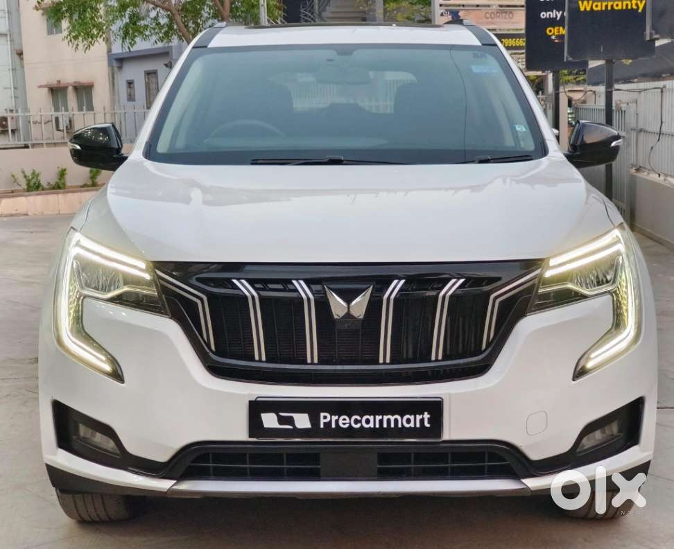 Mahindra Xuv700 2.0 Ax 5 Petrol At Str, 2023, Petrol