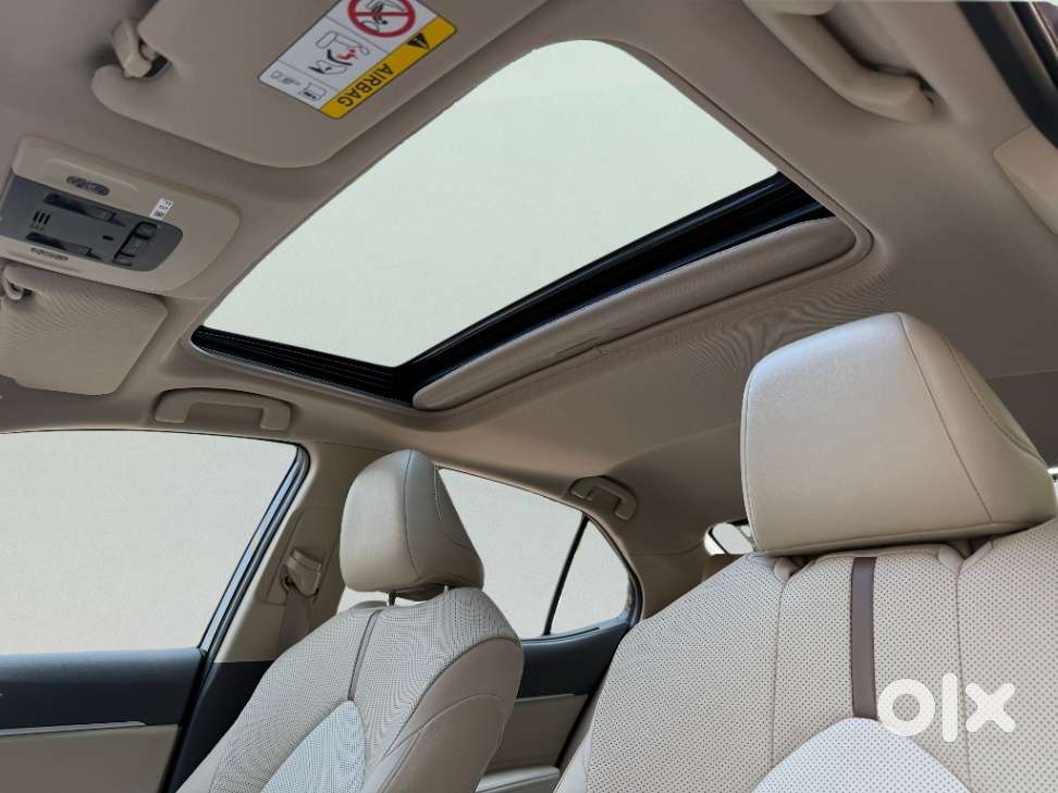 Toyota Camry 2.5 Hybrid, 2024, Petrol