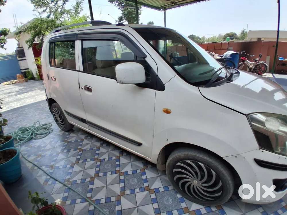 Maruti Suzuki Wagon R Flex Fuel 2013 Petrol 97000 Km Driven