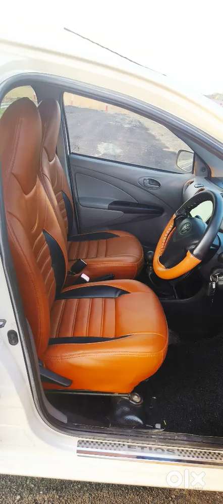 Toyota Etios 2011 Diesel 140000 Km Driven