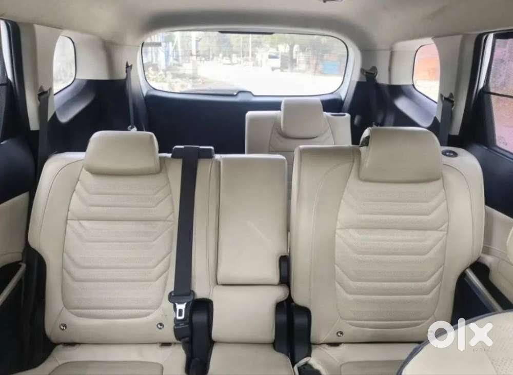 Excellent Condition 2023 Kia Carens Petrol Under Warranty Till 2028