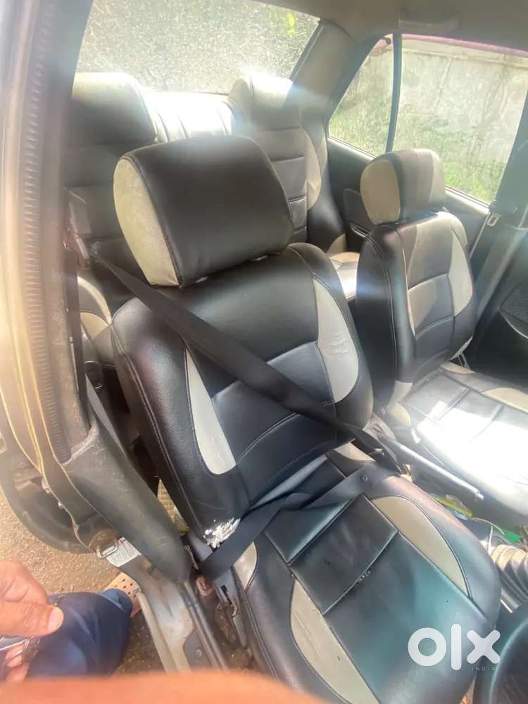Maruti Suzuki Esteem 2000 Lxi