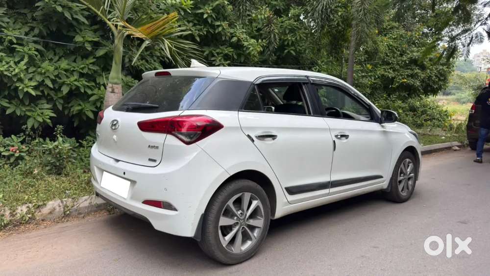 Hyundai Elite I20 Asta Option, 2015, Petrol