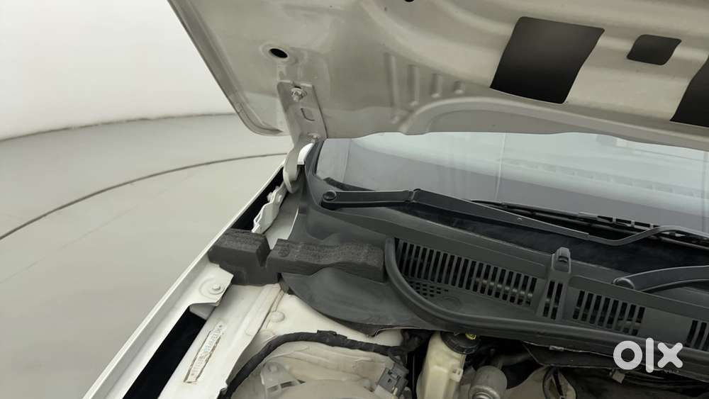 Skoda Slavia Style 1.0l Tsi At, 2022, Petrol