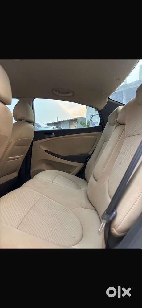 Hyundai Verna Fluidic 1.6 Vtvt Sx, 2016, Petrol