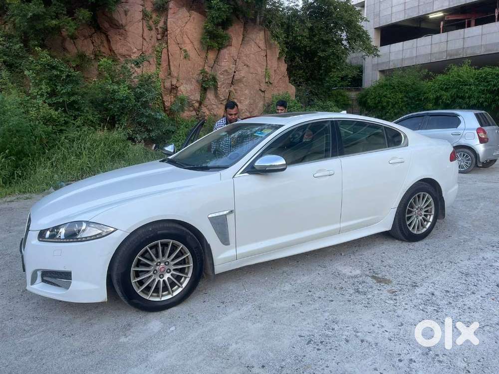 Jaguar Xf Diesel 2017